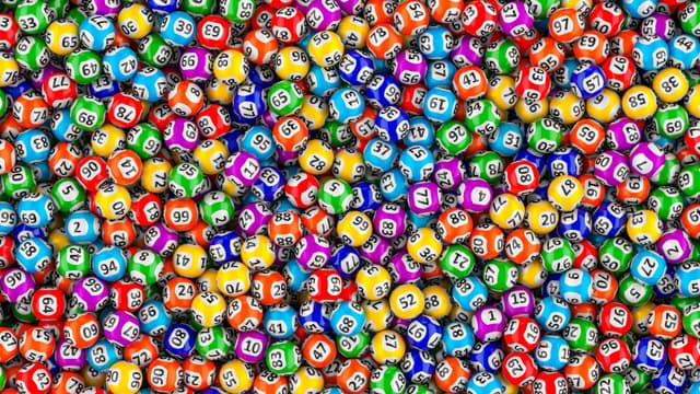 Mënyrat e zgjuara për të shpenzuar fitimet tuaja nga Lotaria image